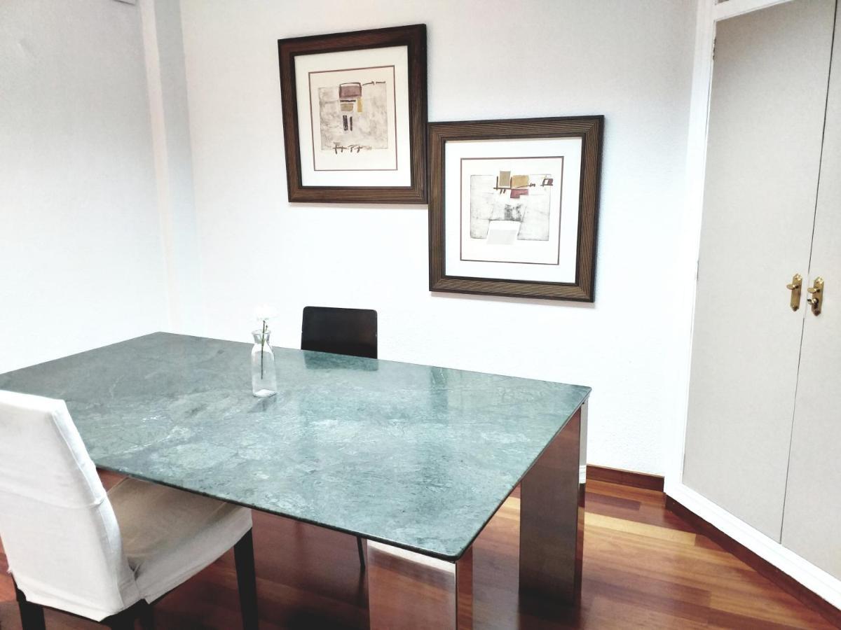 Large Apartment With Large And Sunny Terrace - Garden & Outdoor Gym , Alicante Center Extérieur photo