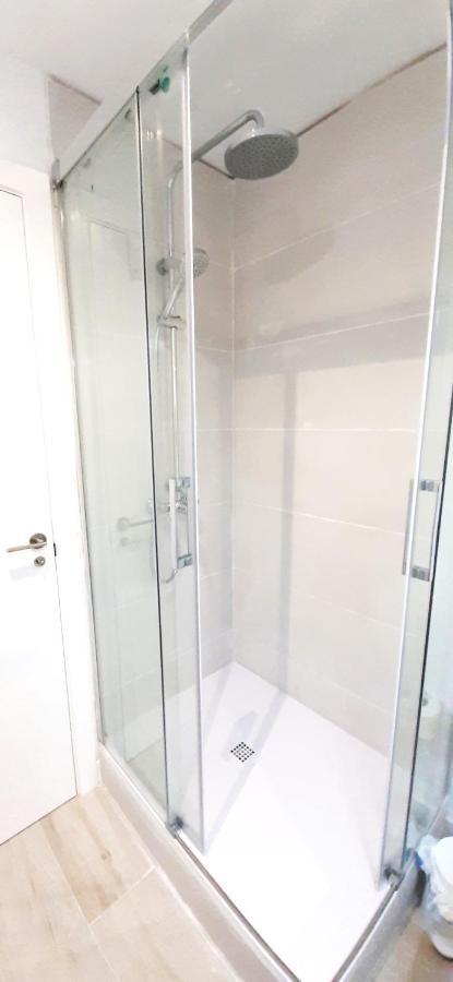 Large Apartment With Large And Sunny Terrace - Garden & Outdoor Gym , Alicante Center Extérieur photo