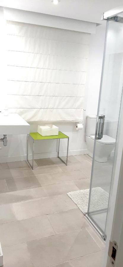 Large Apartment With Large And Sunny Terrace - Garden & Outdoor Gym , Alicante Center Extérieur photo