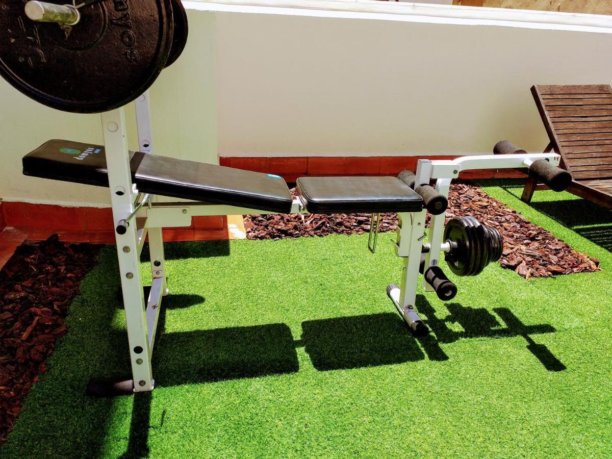 Large Apartment With Large And Sunny Terrace - Garden & Outdoor Gym , Alicante Center Extérieur photo