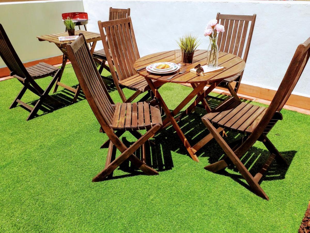 Large Apartment With Large And Sunny Terrace - Garden & Outdoor Gym , Alicante Center Extérieur photo